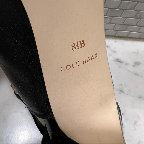 COLE HAAN stiletto heel zip up bootie - Picture 3 of 9